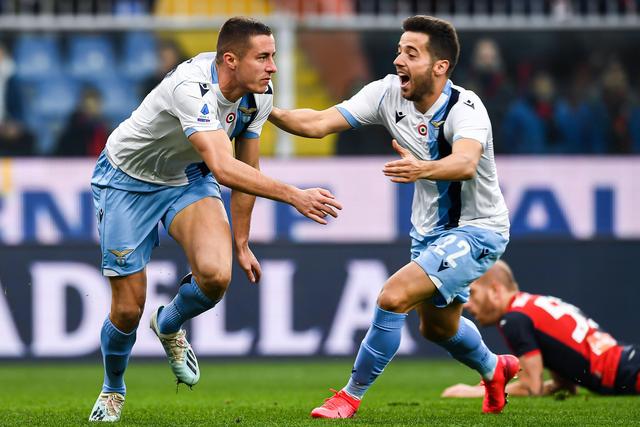 林崴31分同曦不敌广东 李弘权26分上海胜四川