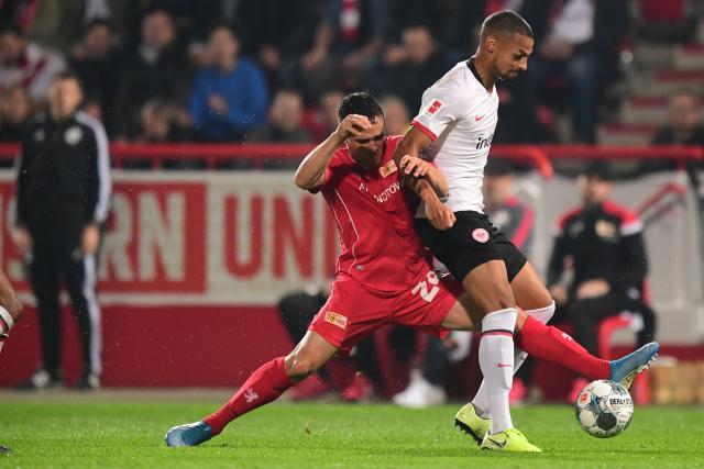 英媒：阿莫林在向曼联施压，要求续约马奎尔一年